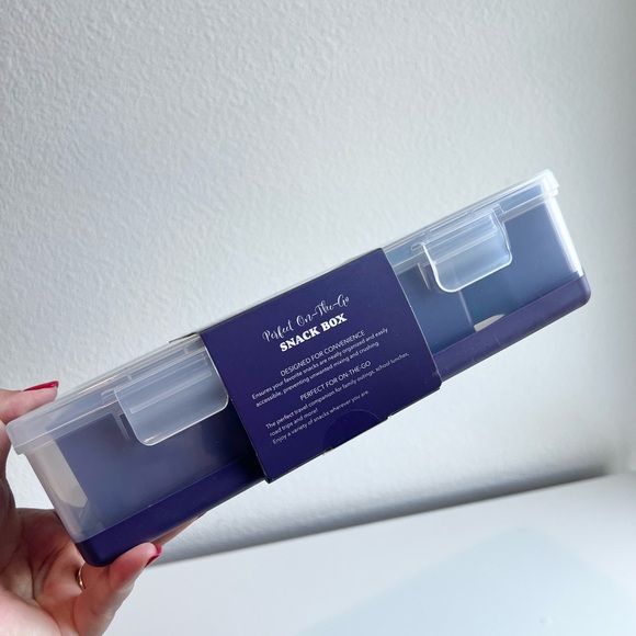 NEW Halloween EEK Snackle Box On the Go Purple Bento - Picture 2 of 6